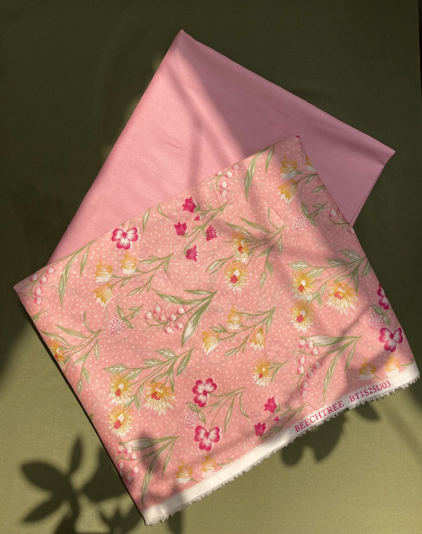 Beechtree 2-Piece Unstitched Lawn Suit