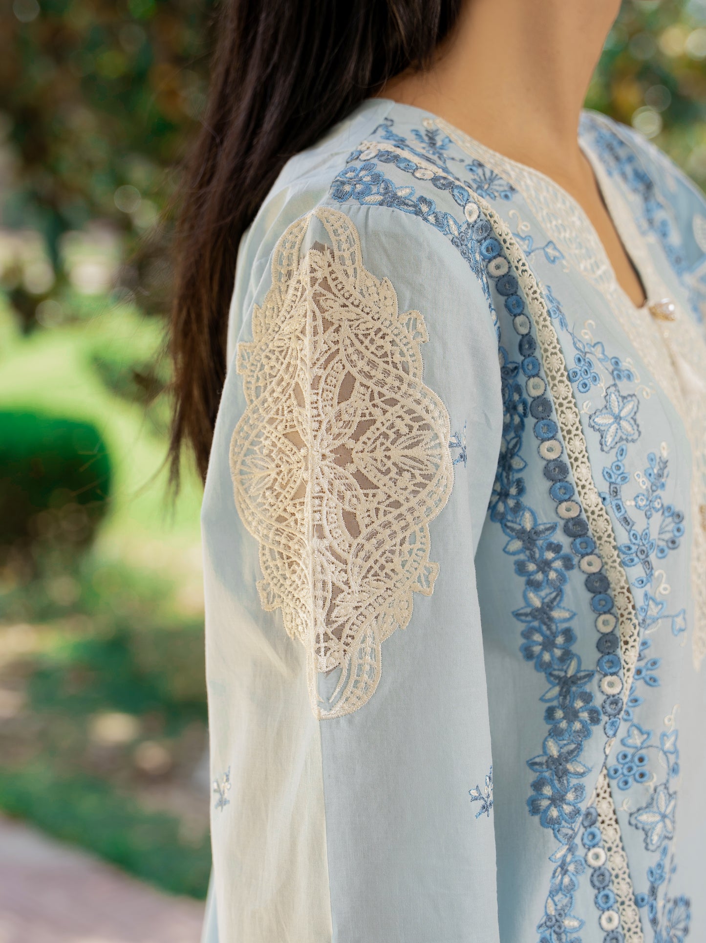 Opal Sky 3PC suit back view – Wirsa embroidered lawn 2026