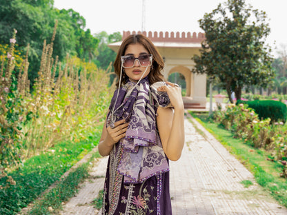 Royal Plum luxury lawn suit dupatta drape detail – Wirsa Summer 2026