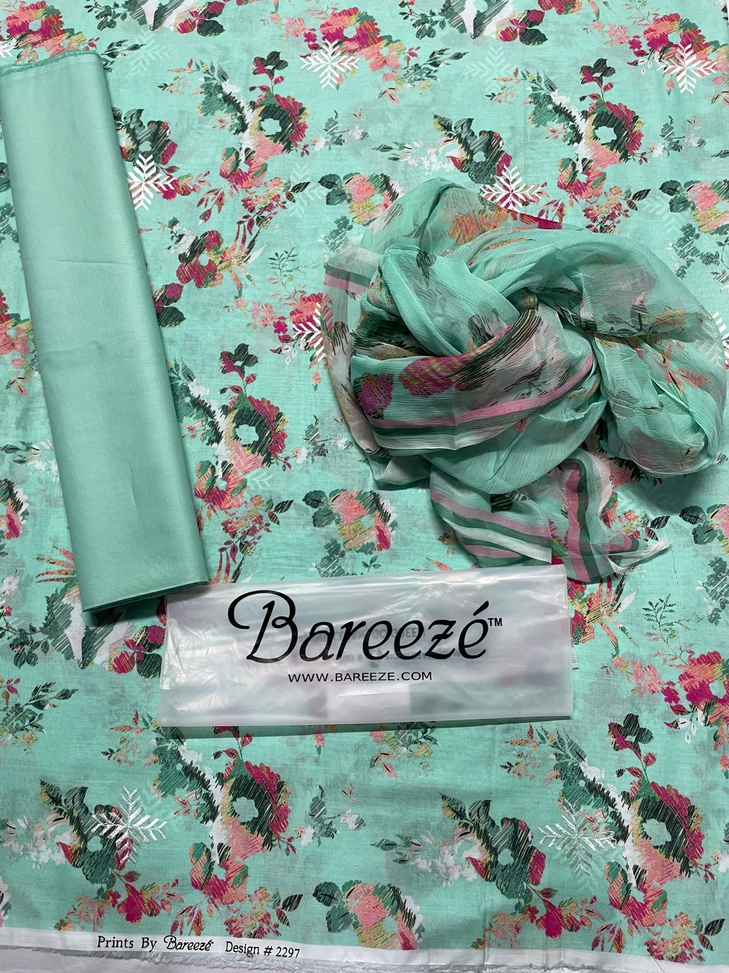Clearance sale on branded replica stitched dresses Wirsa Fabric Lahore