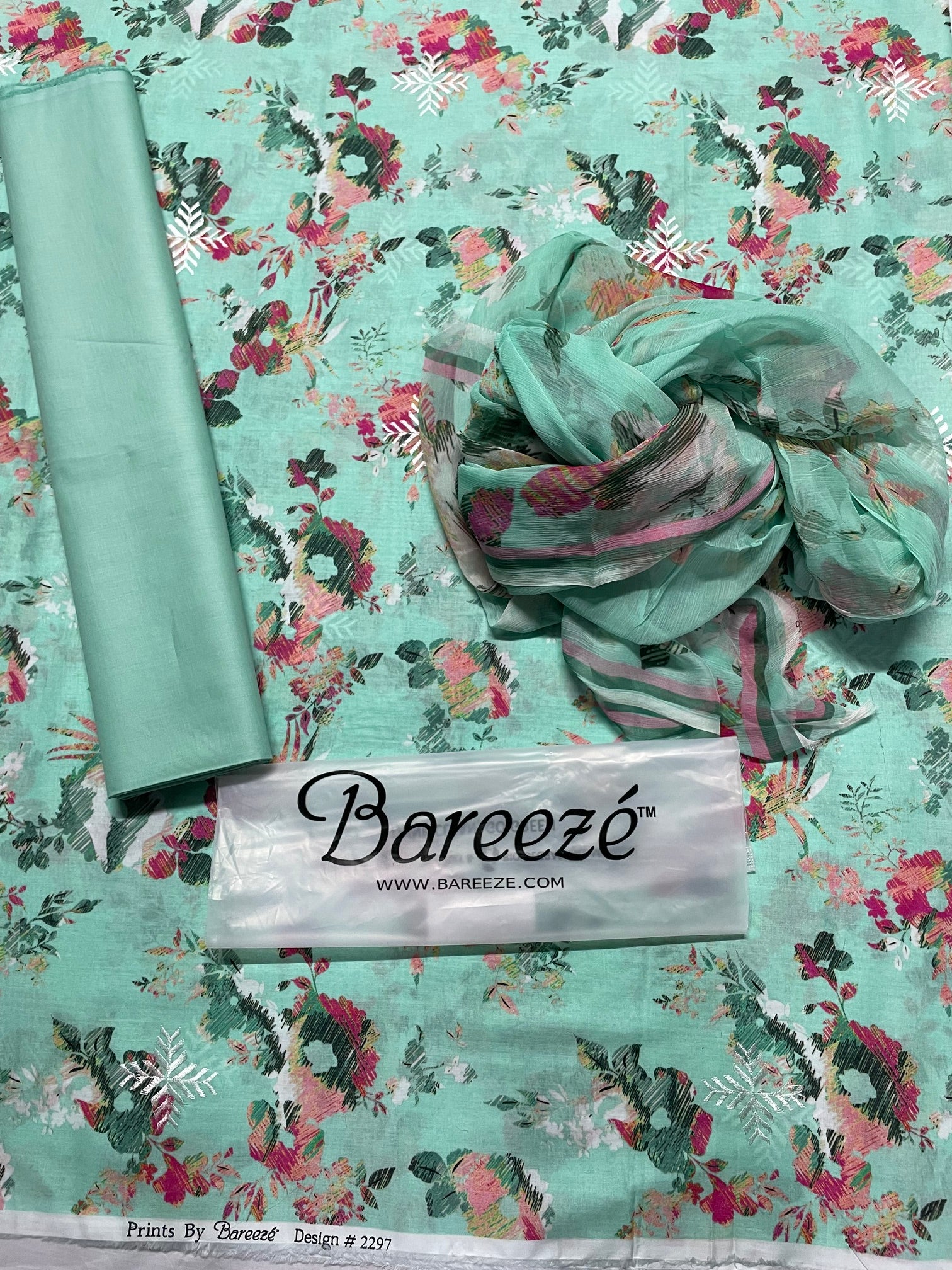 Clearance sale on branded replica stitched dresses Wirsa Fabric Lahore
